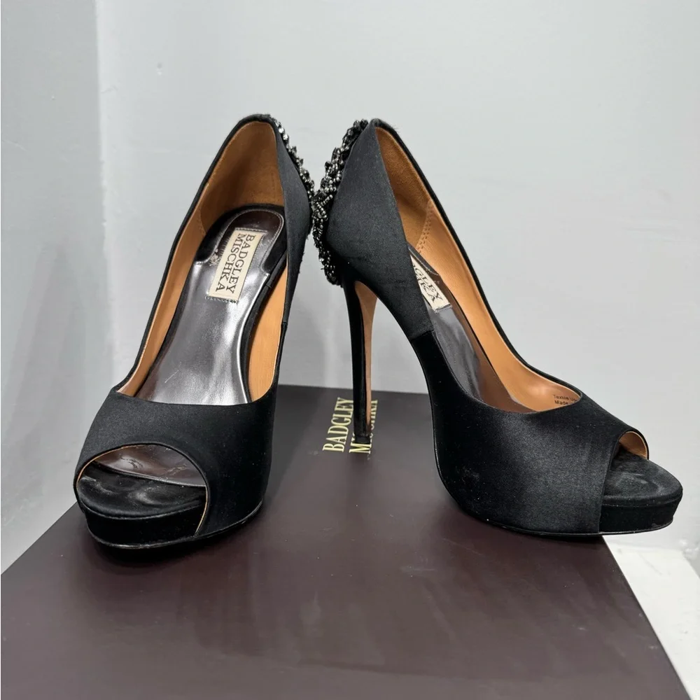 Badgley Mischka Black Satin Peep Toe Heels - Picture 2 of 3